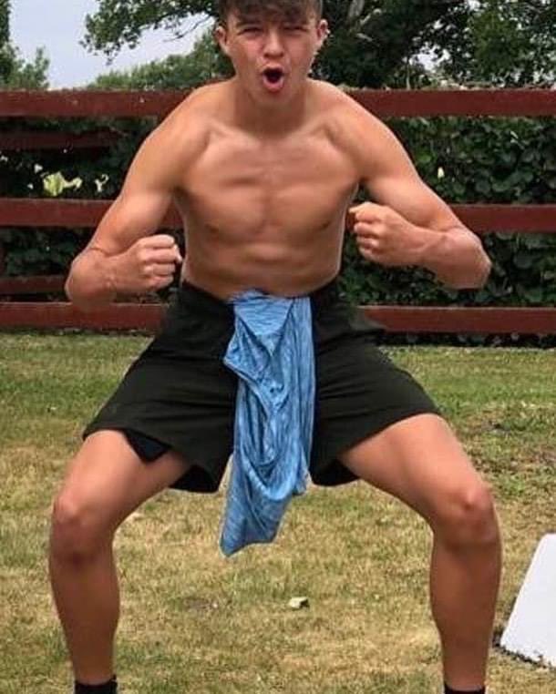 Jim Mills tweet media