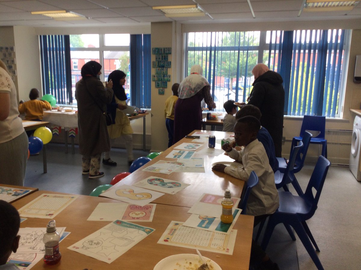 Queen's Park C.E/U.R.C. Primary School tweet media