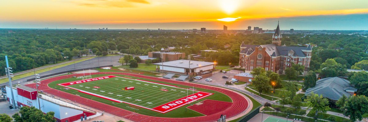 price__cooper's tweet photo. Grateful to receive my first offer to play college FB from @FalconsFU 
Thanks to @CoachKempfFU for the opportunity. Excited for the future! The work continues… https://t.co/SpqmrutLQk