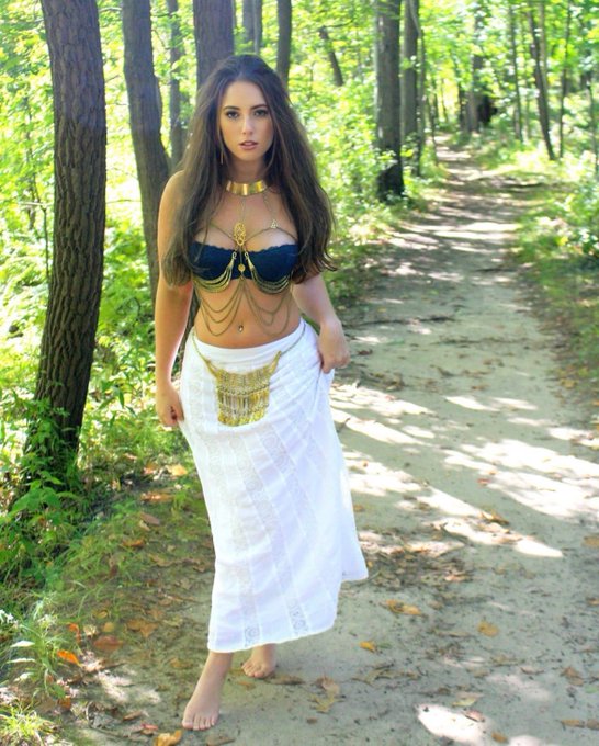 Let's wander where the wifi is weak 🌿 https://t.co/pIGvEeMb8B