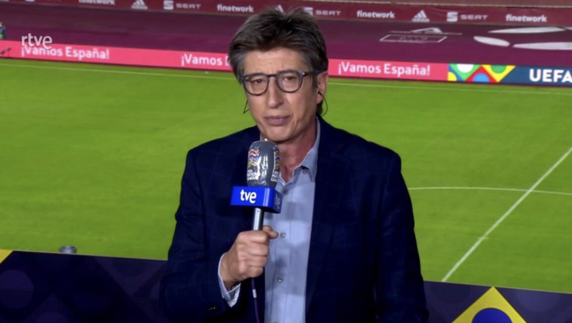 🇪🇸 🎙️Hilo sobre los narradores que nos han colado en la Euro con 4 copas de más y que se piensa RTVE que no nos hemos dado cuenta:

(Lo iré actualizando a lo largo de la Eurocopa)