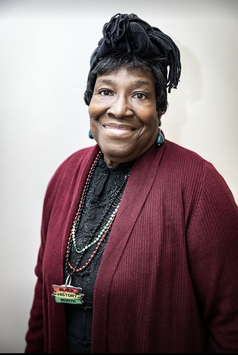 This #Juneteenth we shine the spotlight on <a href="/btwcsc/">Booker T. Washington</a> - the oldest African American community center in the Bay Area &amp; a hub for the Black community.

“A lot of what we co-create is what #elders have asked for” says ED <a href="/ShakSimley/">Shakirah Simley</a> 

Read the story here mettafund.org/stories-of-imp…
