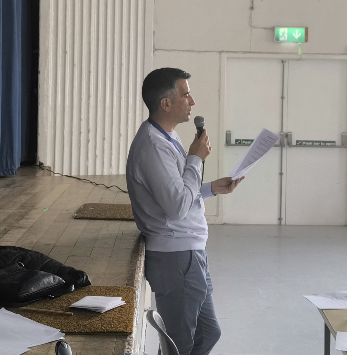 6th class girls enjoyed a super quiz in Scoil Mhuire this morning. Huge thanks to the parent organisers, the  scrutineers and, of course, our quizmaster Tommy who kept everyone in check and entertained. Thanks also to Scoil Mhuire for hosting. 🧠❓🏆
