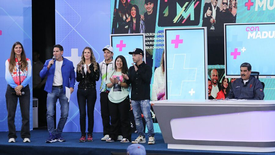 ahora_dulcita's tweet image. Camilla Fabri, defensora de DD.HH destacó la masiva participación y diversidad del talento venezolano que quedó plasmado en las pantallas a través del reality show #FactorM. 
#donnalisi #PRELEMI