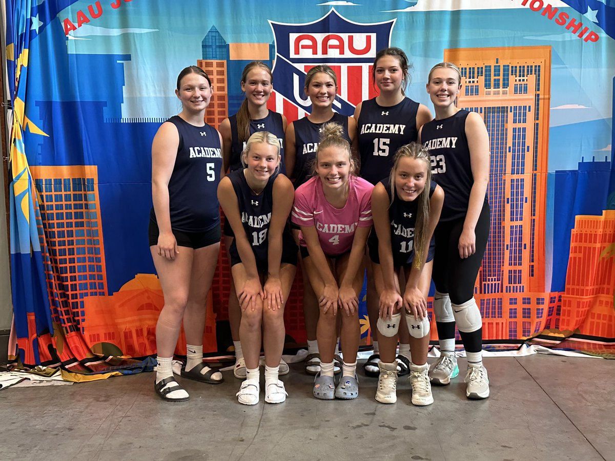 Nothing but Ws today. 4-0 sweep! Congrats to our ladies and coaches

#GrowTheGame #TheBVAWay