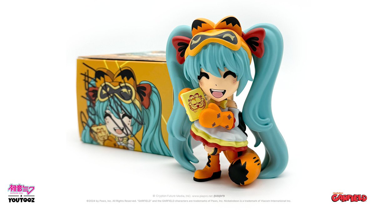 youtooz's tweet image. to celebrate garfields birthday we're giving away the 1 of 1 prototype of garfield miku 🎂

just retweet this post &amp;amp; comment GARFIELDMIKU for a chance to win 🍝 no limit on entries for u keyboard warriors

winner announced saturday 💙