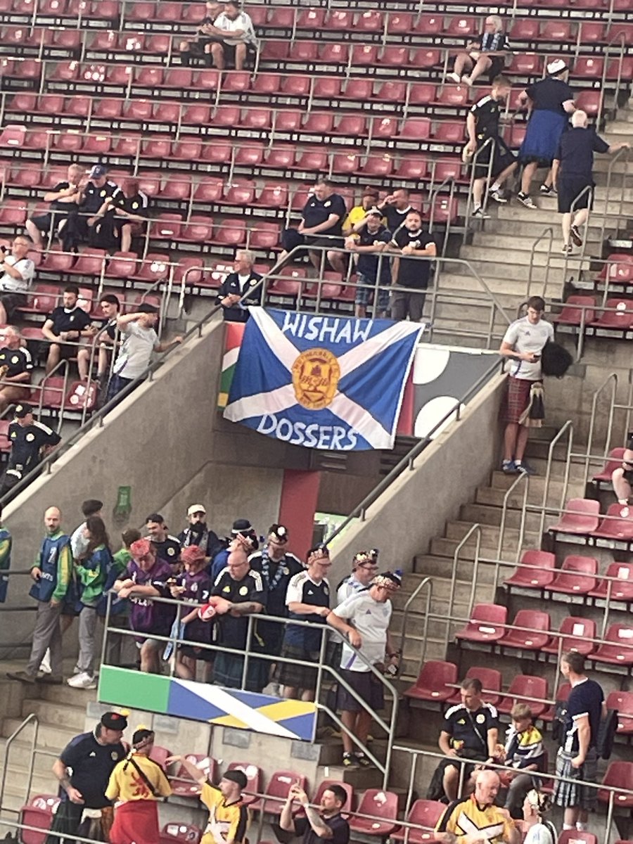 Well done Wishy boys 👏👏👏 <a href="/MotherwellFC/">Motherwell FC</a>