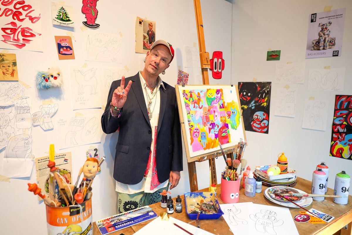 Nieuwsoverzicht: Batavia Stad en Bas Kosters slaan handen ineen, geen doorstart voor Europese tak Scotch &amp; Soda, American Vintage blijft uitbreiden, en meer dlvr.it/T8Vf0R