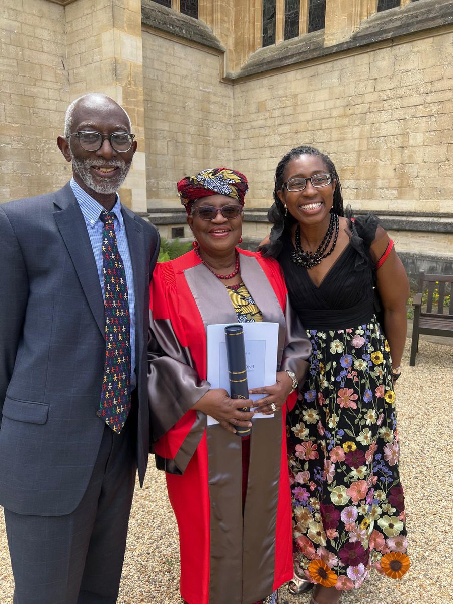 A great honor to be recognised today by Oxford University with the Honorary Degree of Doctor of Letters (D.litt. honoris causa). A marvellous ceremony at the Sheldonian Theatre followed by receptions at All Souls and St Johns Colleges. With Chancellor Lord Christopher Patten and