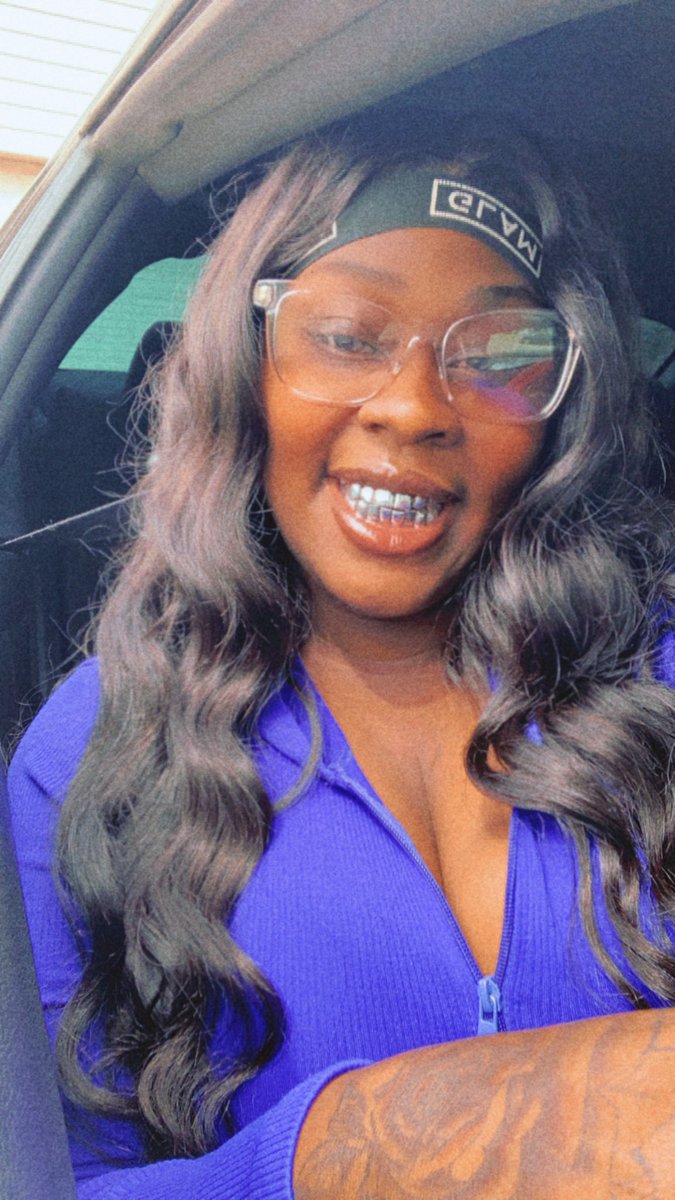 NickyBluh's tweet photo. 👋🏾 https://t.co/JpQfkKb7Bc
