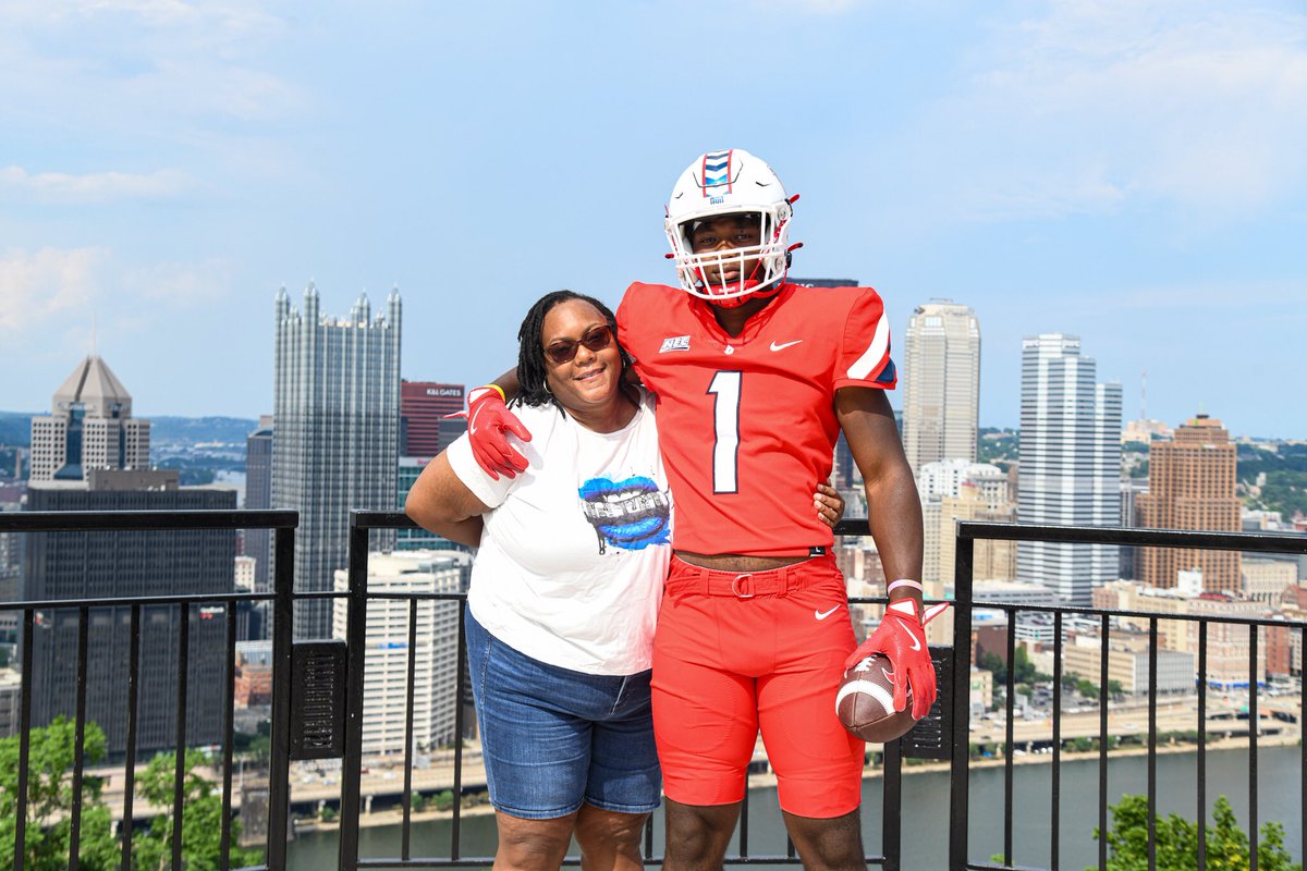 Khalid Bueno tweet media