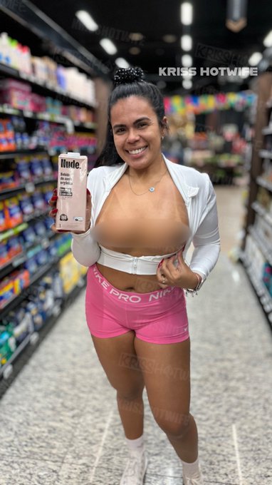 NUDE da tarde 🙈 https://t.co/npMaWE5NPD