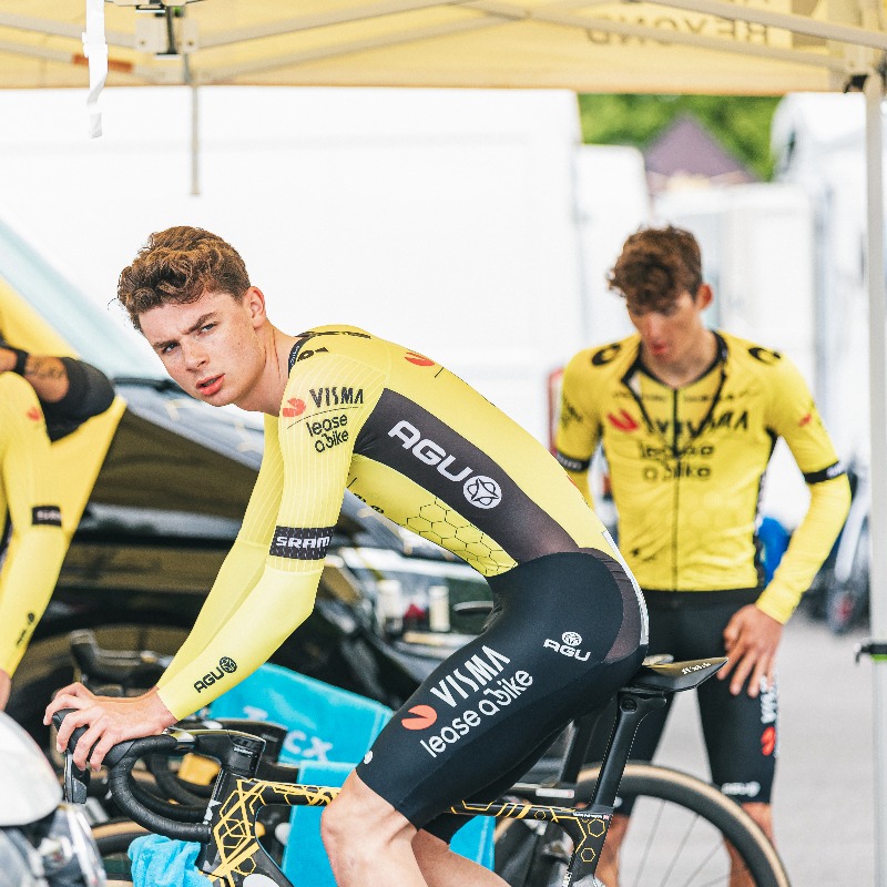 BritishCycling's tweet photo. Anna Henderson regained her national time-trial title, while Josh Tarling retrained his, on a thrilling opening day of the 2024 Lloyds Bank National Road Championships at Catterick Garrison. 

Josie Nelson and Tomos Pattinson claimed the under-23 crowns. 

#NatRoadChamps