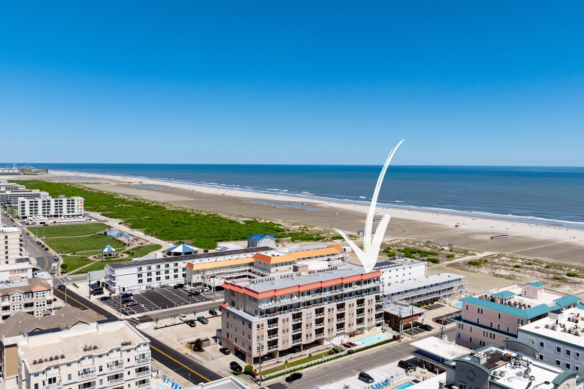 bryansteere's tweet photo. Oceanfront Penthouse! 501 E Stockton Rd. Unit 503. 5 bed, 3.5 bath, panoramic ocean and bay views! Offered at: $1,650,000
#wildwood #realestate #jerseyshore #penthouse #forsale #ocean #views https://t.co/BGldjzhxkN