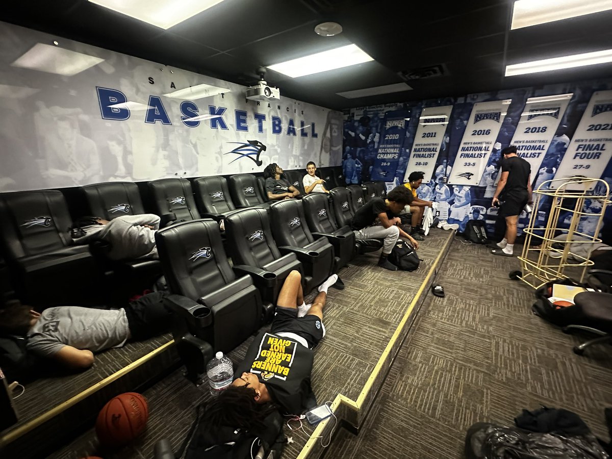 Drew Schauss (@coachdschauss) on Twitter photo Fun and productive few days at camp!
Appreciate <a href="/usf_mbkb/">USF Men’s Basketball</a> for their hospitality at <a href="/NXTLevelCamps/">NXT Level Team Camps</a> Fun and productive few days at camp!
Appreciate <a href="/usf_mbkb/">USF Men’s Basketball</a> for their hospitality at <a href="/NXTLevelCamps/">NXT Level Team Camps</a>