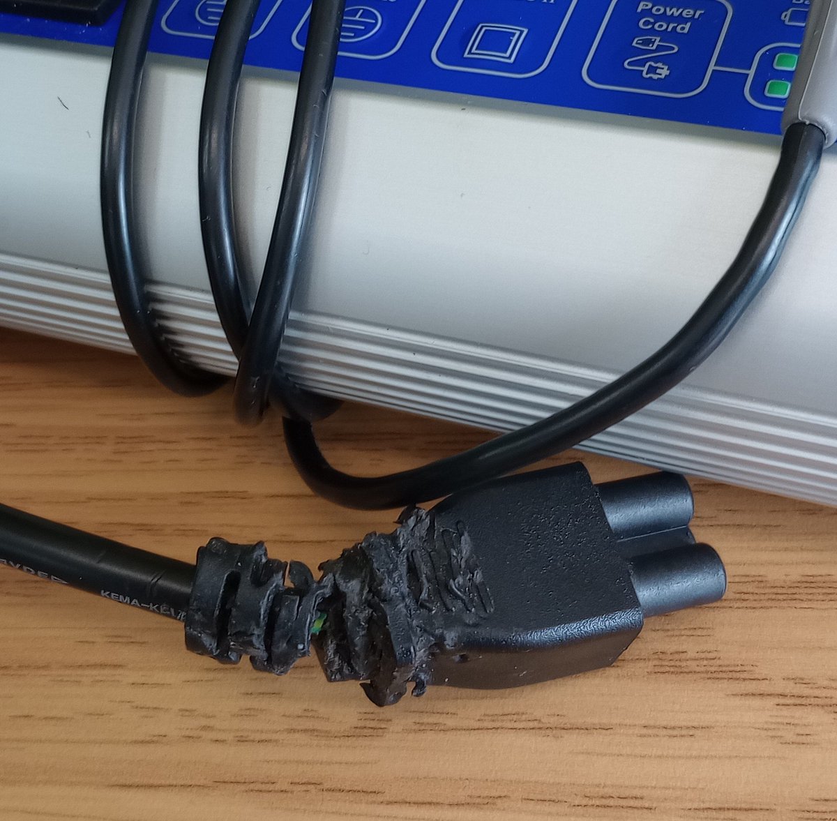 PCrefurb tweet media