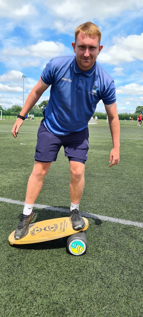 We couldn't do the Chippenham Games without our amazing coaches 😎 Big shout out to PH Sports, Indo boarding station 
To book in your School, please click on:
chipsportpart.co.uk/community-spor…