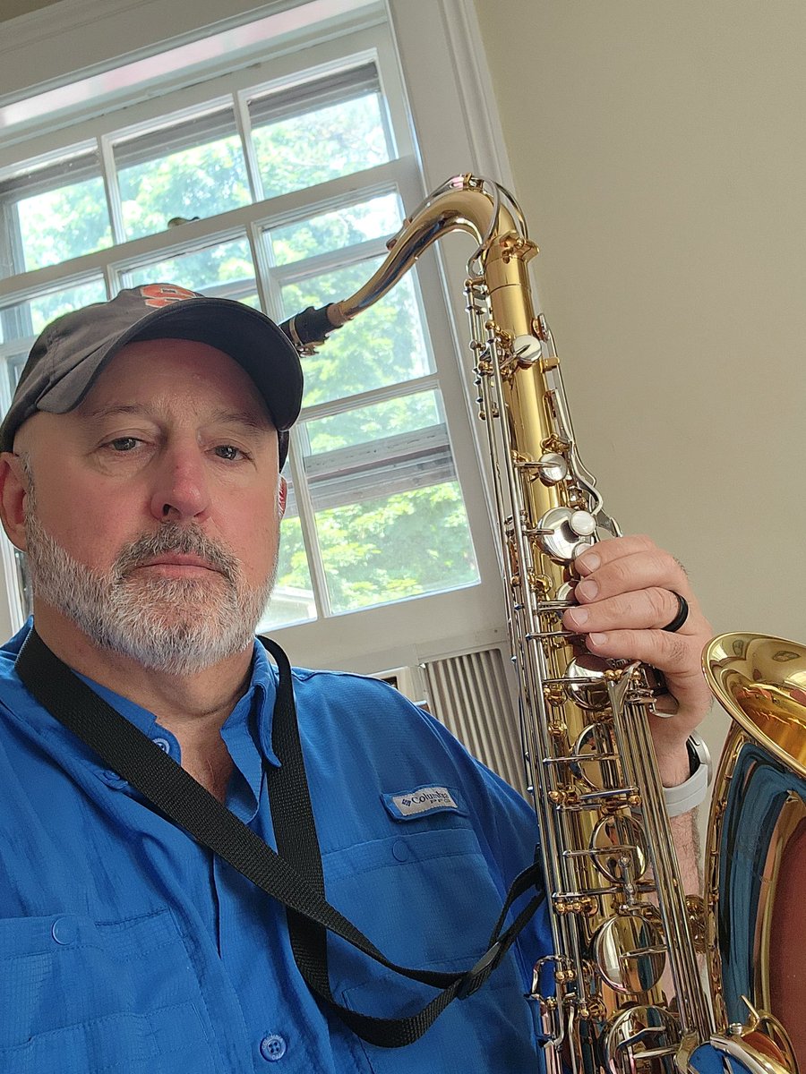 Thirty-six years ago, when I graduated high school, I put down the tenor sax and haven't touched it since.  Today, I decided to pick it back up and start playing again.  It's amazing how quickly it's coming back.  😎