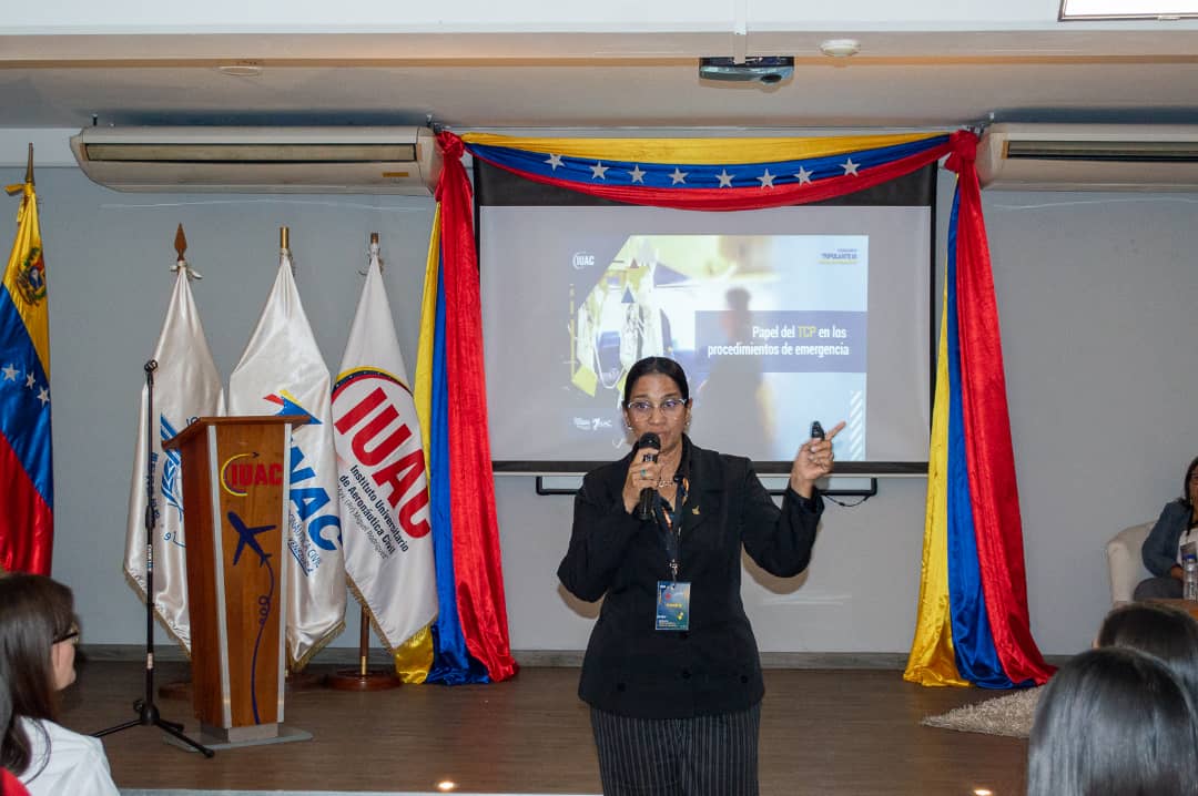 mintransporteve's tweet photo. 1/2 ¡Entérate! Con gran éxito se desarrolló el 1er Seminario de Tripulantes de Cabina de Pasajeros, en las instalaciones del @IuacVenezuela donde se tocaron temas de gran relevancia, para el desarrollo de estos profesionales y la importancia de los mismos en el sector aéreo.
#ElTipoEsNico
