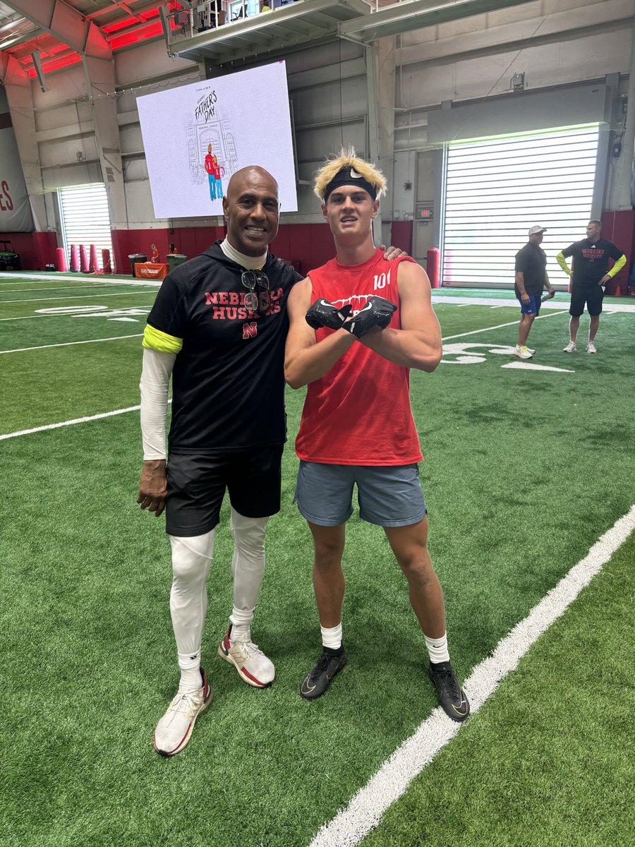 Evanjohnson06's tweet image. Great weekend of camps at UNL + UNK
@CoachMattRhule @Coach_RonBrown @CoachRHeld @_CoachDelk @SwedeStrength