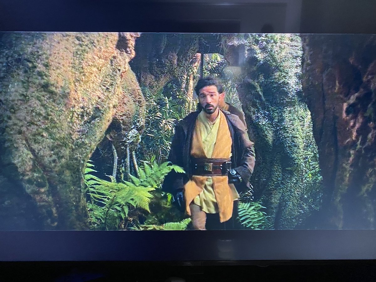 madboneking's tweet photo. Mo Salah appears on the acolyte episode 4 😂😂😂
@OfficialAcolyte @MoSalah  @starwars @LFC https://t.co/wGKw8lLEWX