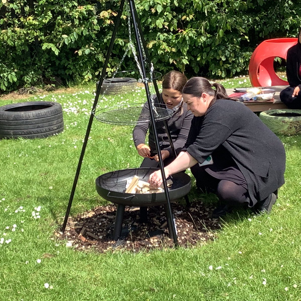 CarmondeanELC's tweet photo. Today we cooked pizza on the fire with some school children. Our children were able to show the school children how to keep #SafeSam when near fire #SafeSam.What will we cook on the fire next week?

@carmondean_ps 
@wlelc 
@froebeledin 
@WL_STEM https://t.co/GGv6WYAEtu