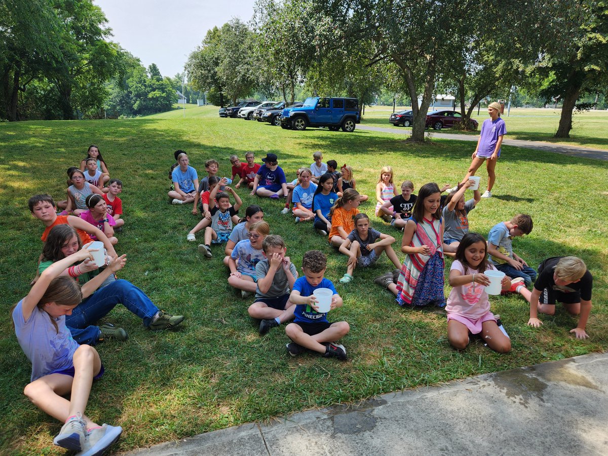 I stopped out to visit the Art Camp at Hedges-Boyer today. Instructors Ryan Poignon, Shannon Bowman, Chelsea Mullins, are all volunteers. They provided some awesome activities for the campers. I can't thank staff enough for the time they invest in our children. -
Mayor Wilkinson