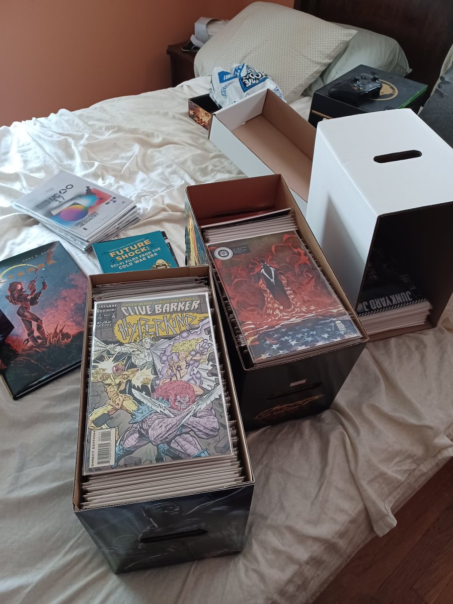 What happens when left alone? Organizing and putting comics in boxes. <a href="/comictom101/">comictom101</a> @gem_mint <a href="/AaronMeyers/">Aaron Meyers</a> <a href="/JetpackComics/">Jetpack Comics</a>