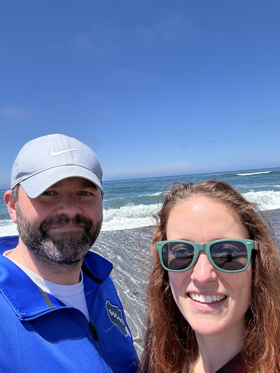 MattMajkrzak's tweet photo. Update. Went into the ocean with @HeyDudeShoes and jeans. This worked less well. #OregonThings https://t.co/IyMPpvtm4a