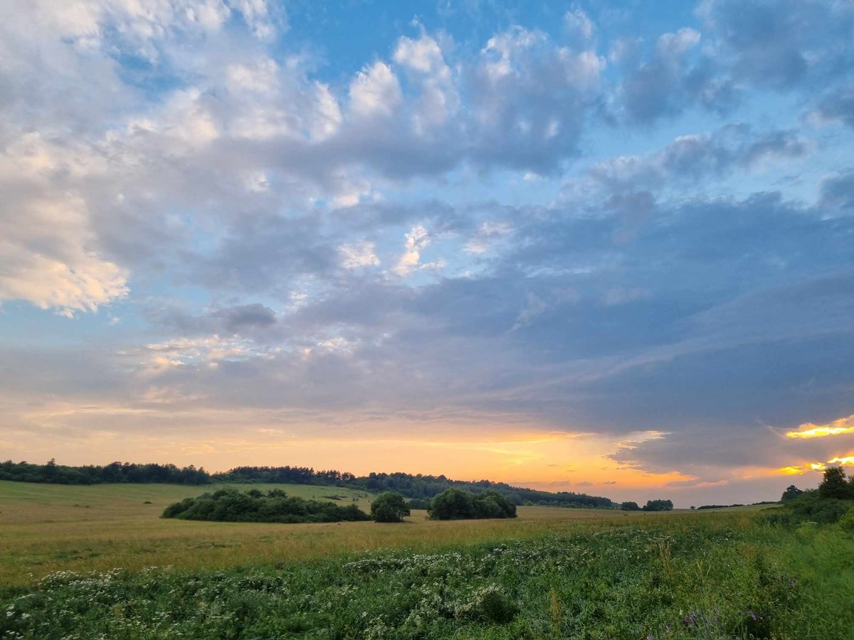 MeteoprognozaPL's tweet photo. I po burzy. #Busko fot. @trzeskowska https://t.co/0xcPbutUSM