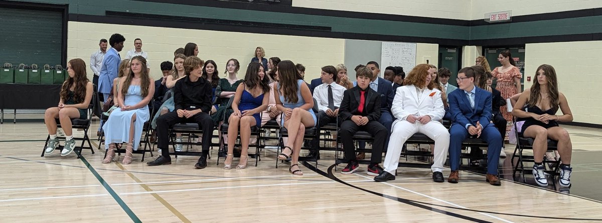 École secondaire catholique E.J. Lajeunesse tweet media