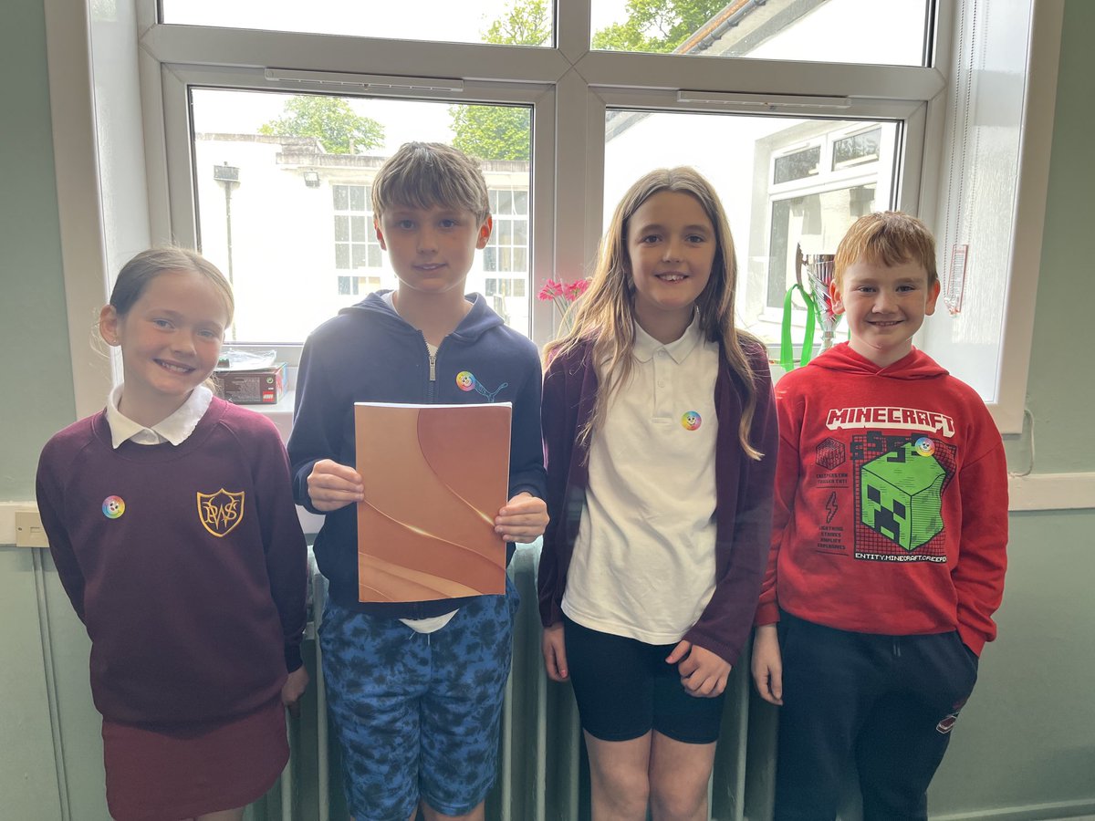 These pupils created fantastic iMovies today. Great work everyone! #WQgoldenbook 🤩🌟🤩🌟