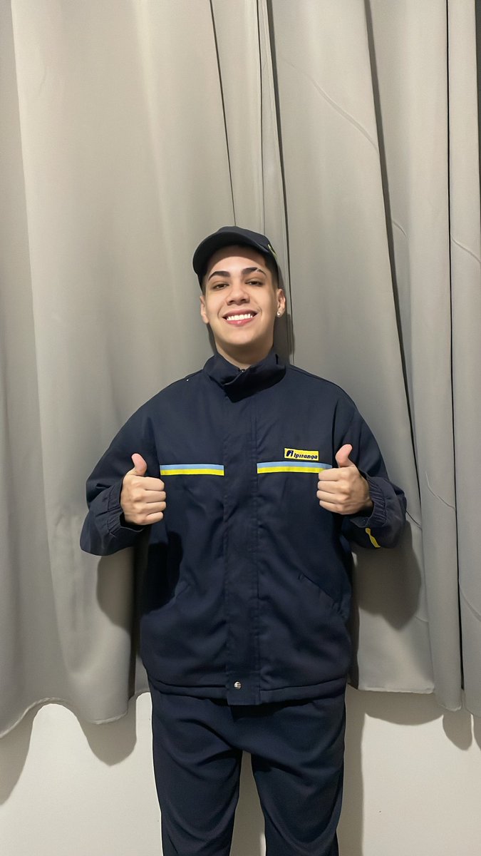 o posto ipiranga não me chama, ele me convoca. 🙏🏻

meus patrões antigo me ligaram e falando que estavam precisando de funcionário e eu não pensei 2x em voltar pra ajudar. 

eles ligaram e falaram “ você é nossa salvação, ninguém além de você pode nós ajudar, volte pra casa. “

eu