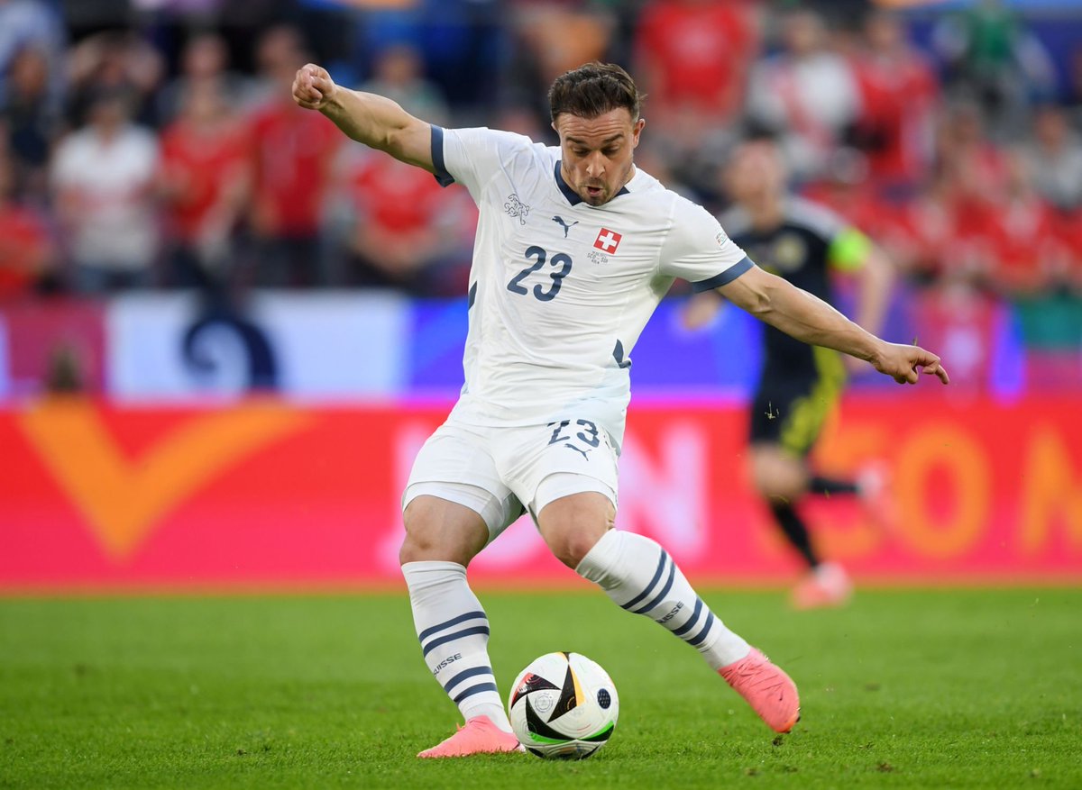 i3merz's tweet image. Xherdan Shaqiri #SCOSUI