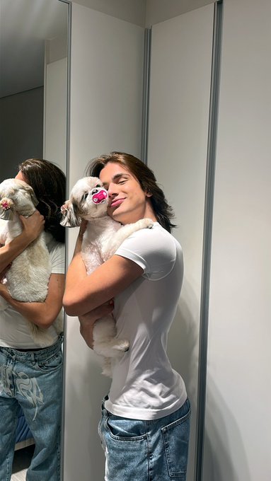 A cachorrinha mas fofa desse mundo https://t.co/oh7vGpCT6q