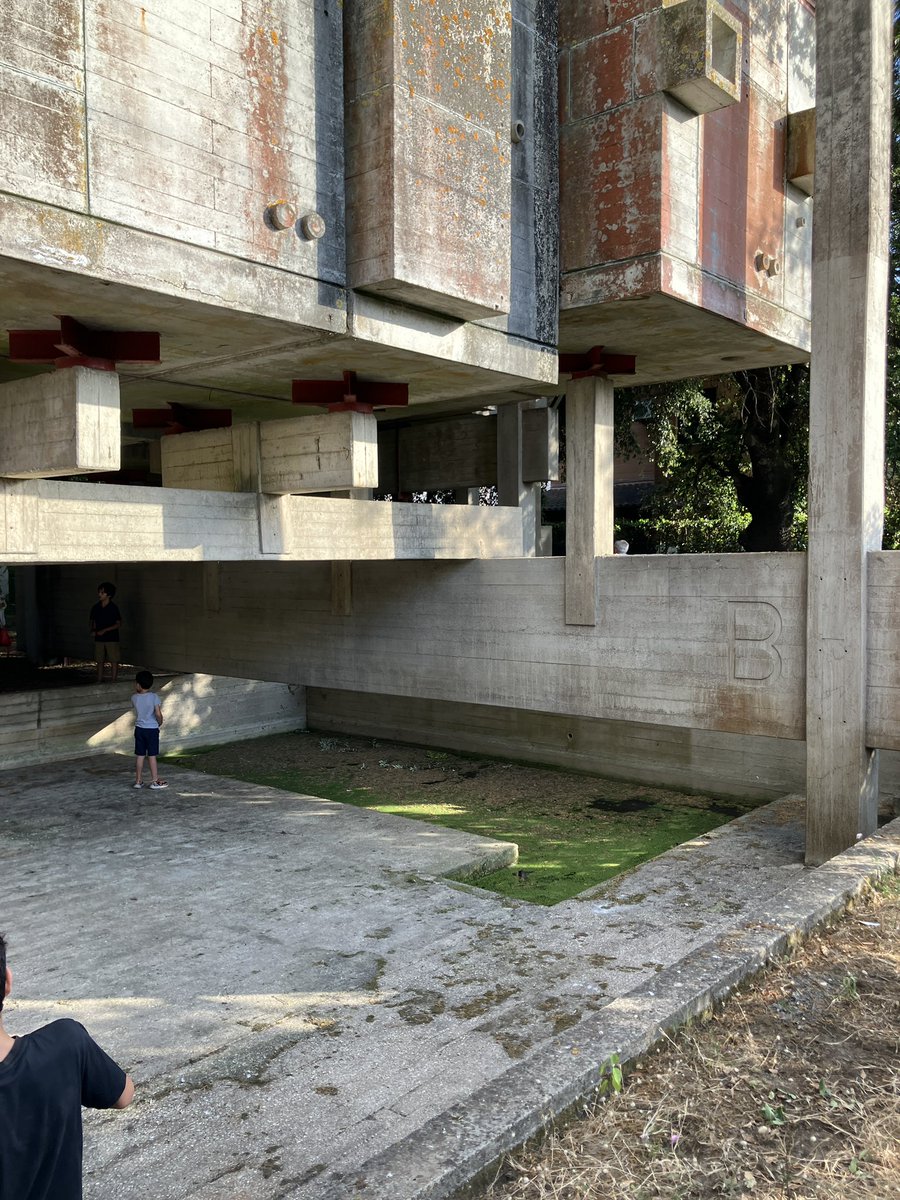 AnnaAMDumont's tweet photo. @openhouseroma has been running a series of visits to the restored interiors with Raynaldo Perugini, son of the architects. Worth keeping an eye out for the next opening. https://t.co/QTaRMhORFc