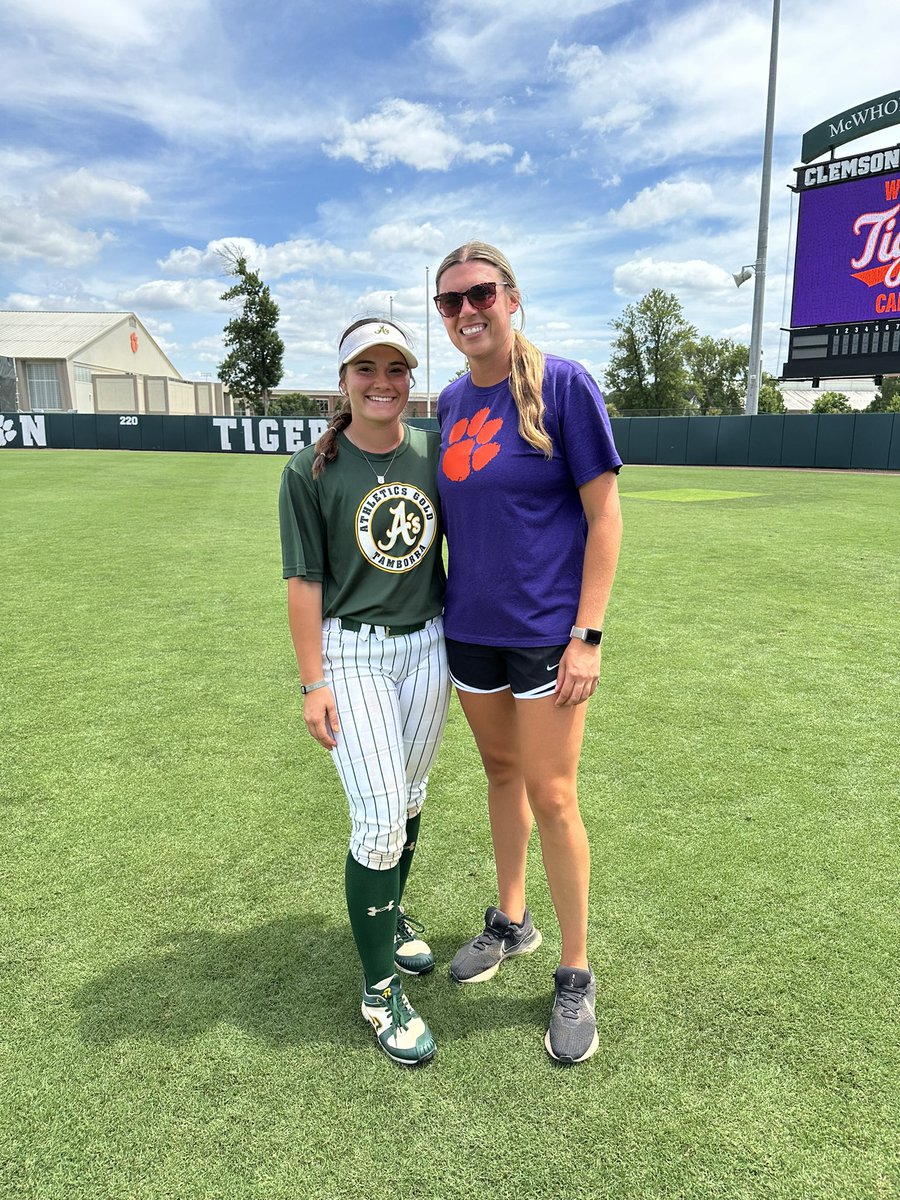 Avery Smith tweet media