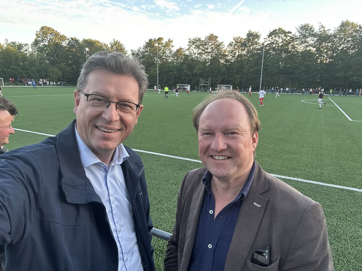 Avondje nacompetitie voetbal kijken met collega <a href="/Hvdloo/">Hein van der Loo</a> bij <a href="/flevoboys/">Flevo Boys</a> tegen <a href="/VOCRotterdam/">V.O.C.-Rotterdam</a>