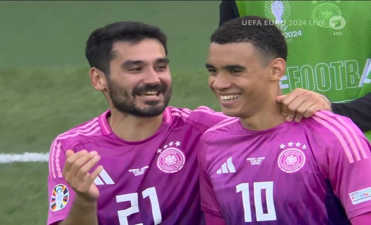 Ilkay Gündogan on Musiala: "For me he's incredible. It's such a joy to play with him. He's someone who can do the unexpected in every single situation and is such a difference-maker for our team.

He is maybe the most important player at the moment for us and at such a young age