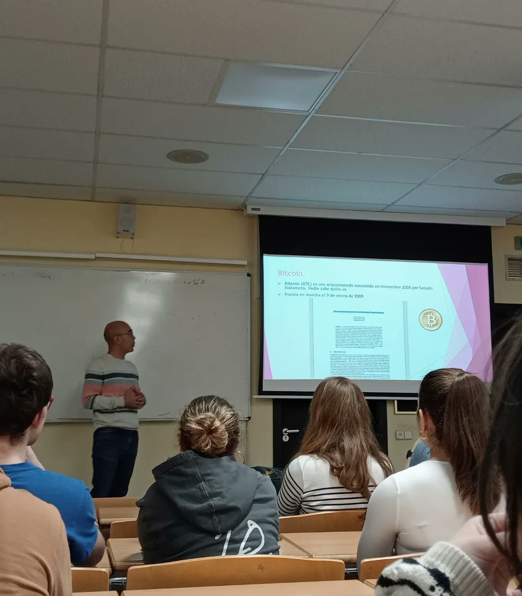 Proyecto Cometas tweet media