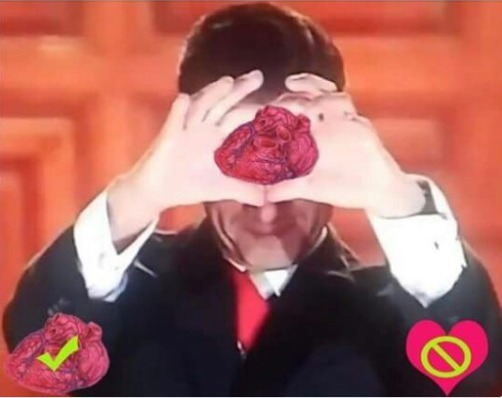 legomezmx's tweet photo. @EPN_GobFederal Claro que pudo hacer el corazón. Le faltó decir: Gobierno Anatomista Federal. https://t.co/rWPjRGOkvq