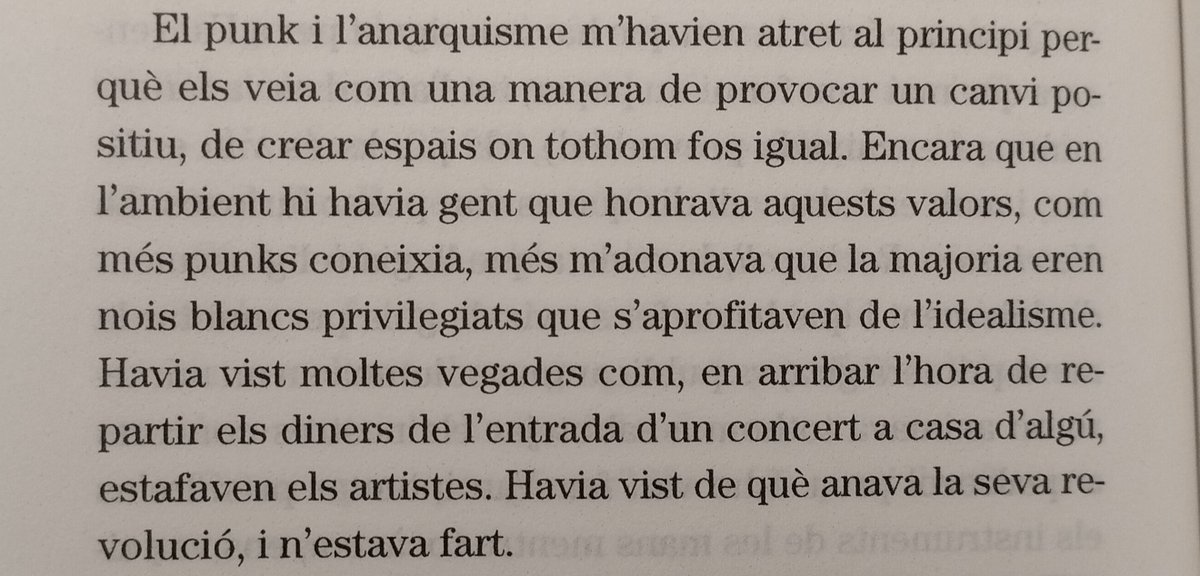 Fragment del llibre de la Laura Jane Grace q seria un resum bastant acurat del concert de Turnstile d'ahir