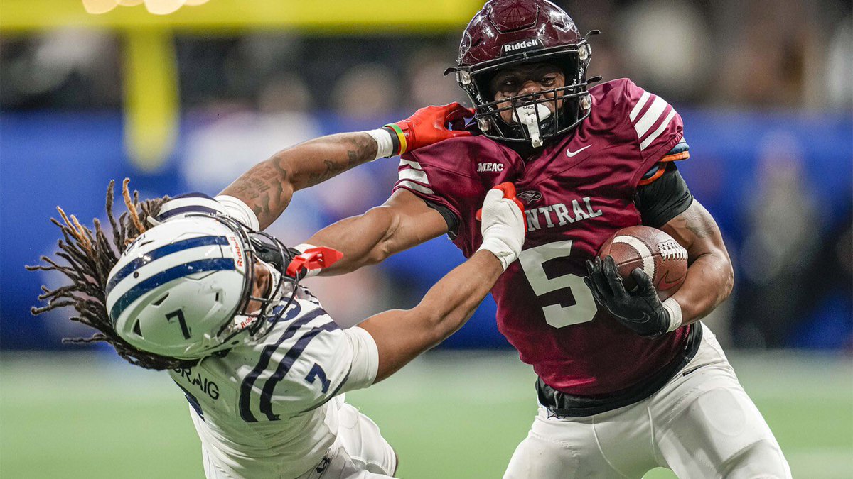 Darnell Kelly “The Created Player” C/O 26 (@tcreatedplayer) on Twitter photo Thankful for my teammates, coaches and family for helping me earn an offer from top HBCU North Carolina Central!
<a href="/CoachEricMiller/">COACH ERIC MILLER</a> <a href="/NCCU_Football/">NC CENTRAL FB | 🦅🏆🦅</a> Thankful for my teammates, coaches and family for helping me earn an offer from top HBCU North Carolina Central!
<a href="/CoachEricMiller/">COACH ERIC MILLER</a> <a href="/NCCU_Football/">NC CENTRAL FB | 🦅🏆🦅</a>