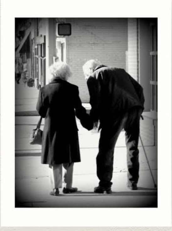 Hayat nefes aldığımız kadardır, 
gerçek olan güzellikler paylaştıkça anlaşılır azizim…  İyi geceeleerrr🤍