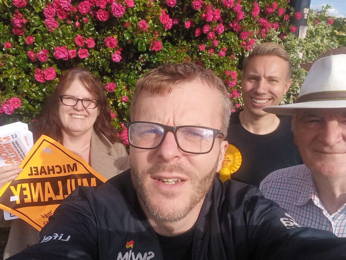 Amazing response knocking on doors in Hinckley tonight. Lots of people telling me they’ve already voted for me by post or will be voting for me. It’s a tremendous honour to have so many people supporting me to be their next #libdems MP