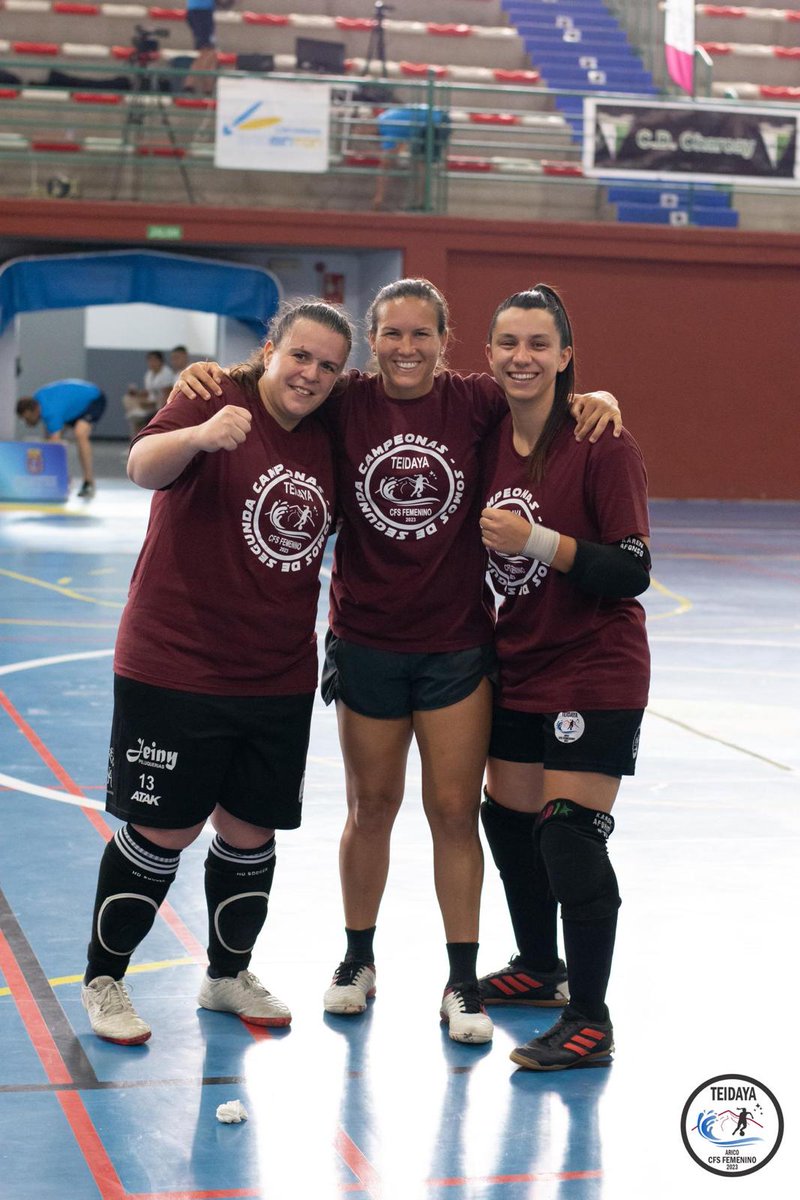kafonsog's tweet photo. Temporada 2023-2024 @teidaya_cfsf

🏆 Campeonas de liga
🏆 Campeonas playoff de Canarias
🏆Campeonas playoff de ascenso a la Segunda División categoría del fútbol sala nacional

No se puede pedir más💪

📸 selene.foto https://t.co/8z7k1UIQMN