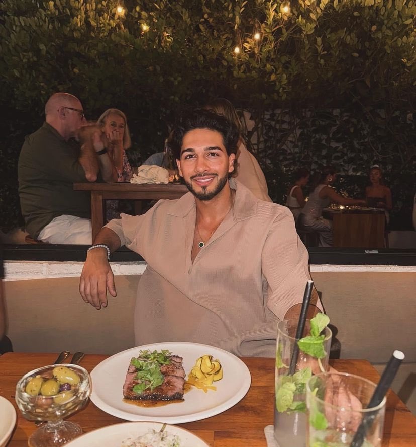 b3solid's tweet photo. cannot believe we lost all of them… 
this is all your fault joey essex #loveisland https://t.co/FCh0EdVupK