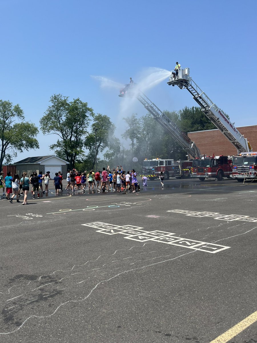 Ms. Rucando tweet media