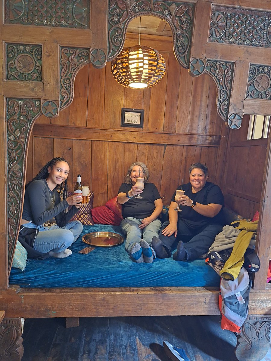 VMulvanaTuohy's tweet image. A day of diversity and celebration with family and friends over from Canada. Many tourist sites hit and many happy tears shed... what a great couple of days! @BernieTuohy