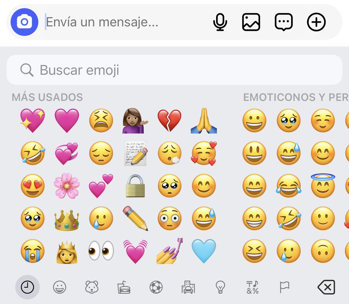 DanielaRibel's tweet photo. Tengo mi teclado en mi “girly girl” era💅💖 https://t.co/LEIHZl64BZ